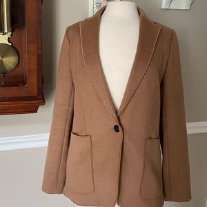 Ann Taylor NWOT Size 12 Wool Blend Blazer